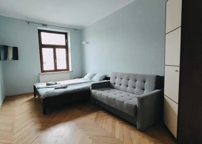 Florianska 10 By Homeprime